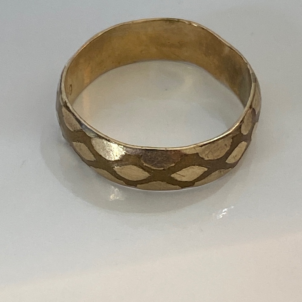 Joseph Esposito vintage Gold filled  diamond cut, two-tone gold design.